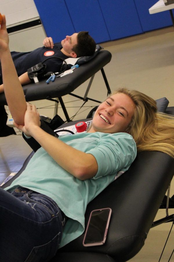 Karli+Boar+cheeses+for+a+quick+pic+while+giving+blood.