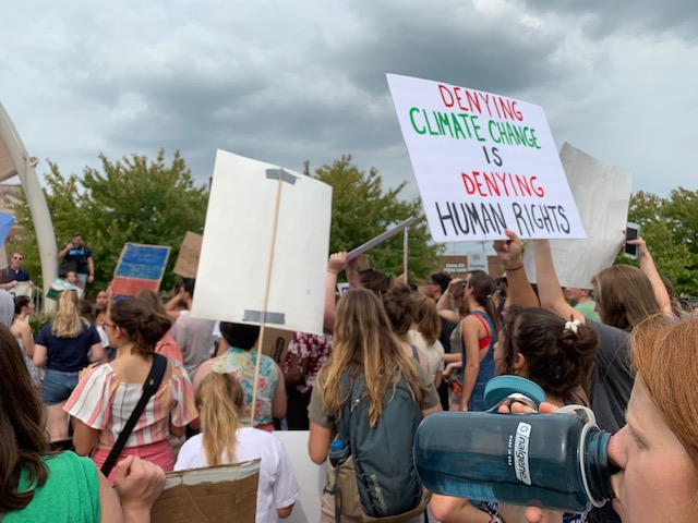 High school students protest the lack of progress in Congress.